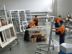 Производство окон и дверей, работа В Польше teeal.pl