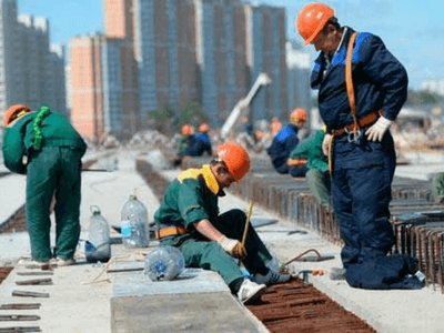 Арматурщик, робота в Польщі