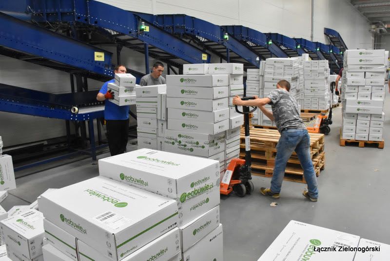 Работник на склад в Польшу, вакансия тиел