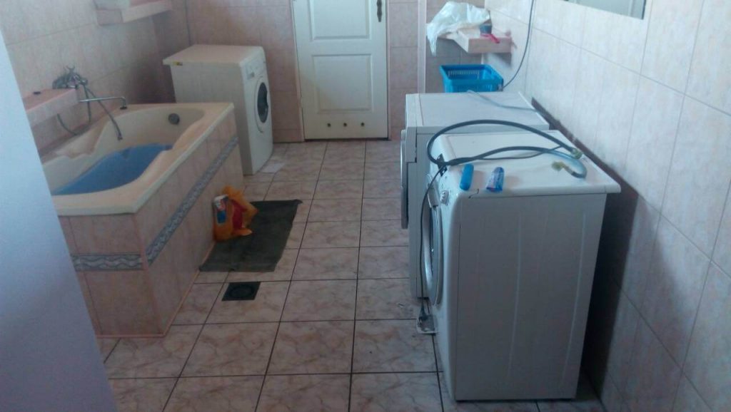 проживання, робота в Польщі LG