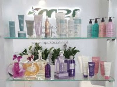 упаковка косметики робота в Польщі