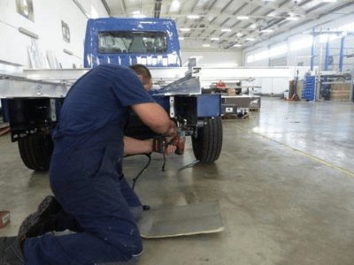 Монтаж элементов на служебные автомобили, GRUAU