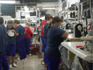 Шитье автомобильных подголовников и подлокотников Proseat