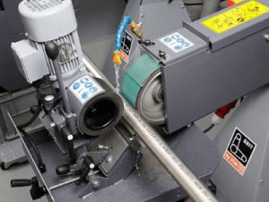 Робота на шліфувальному верстаті, KATARZYNKI