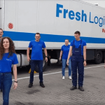 Работник склада при комплектации товара, FRESH LOGISTIC