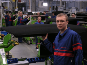 Produkcja przesuwnych dachów do kabrioletów, VALMET