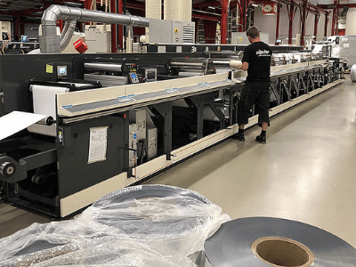 Оператор лінії виробництва косметичних туб (в основному для кремів), Albea