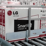 Praca w magazynie, dostawa komponentów do telewizorów LG, SALOMON.