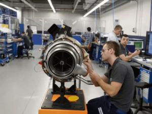 Працівник Виробництва, WSK RZESZÓW