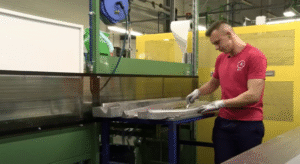 HUTCHINSON LODZ pracownik produkcji / specjalista ds. kontroli jakości