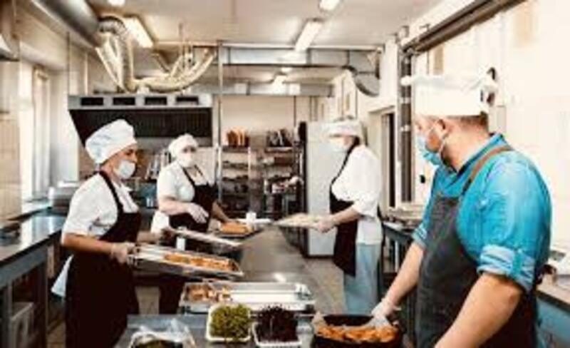 Помощник на кухне для кейтеринга г.Wysogotowo