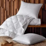 Працівник продукції на виробництві подушок, матраців та ковдр