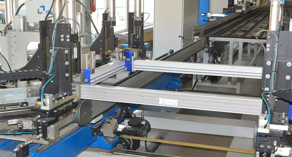 Працівник виробництва вікон м.Rąbień