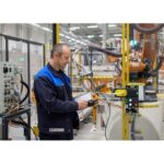 Operator maszyn do produkcji materacy, poduszek i koców