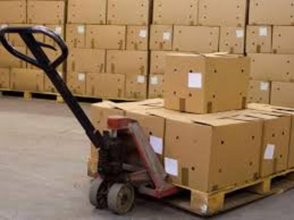 Pakowanie towarów w Robakowie