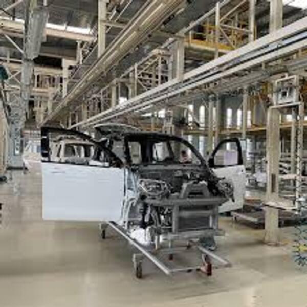 Працівник автозаводу