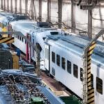 Правильщик деталей на завод поездов Bydgoszcz