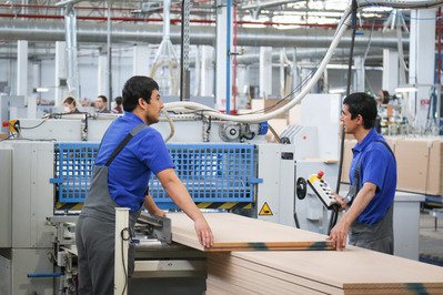 Производство дверей